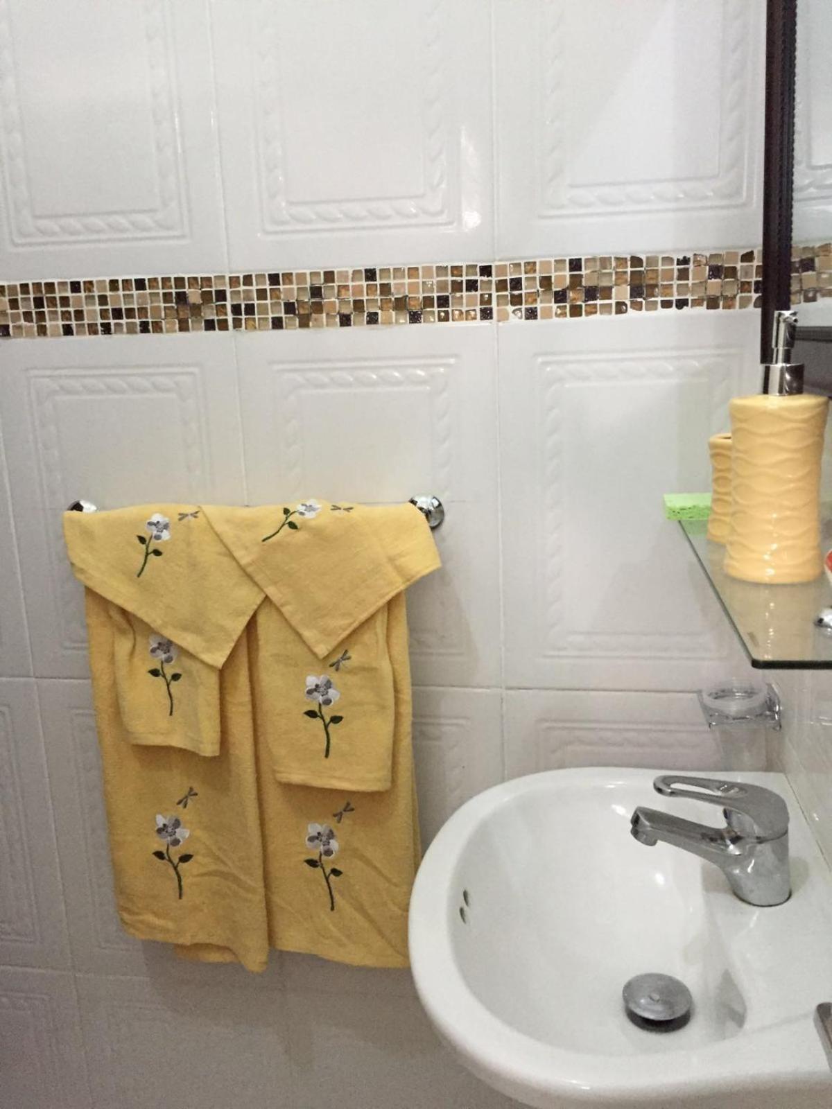 Goldenview Guesthouse אוצ'ו ריוס מראה חיצוני תמונה